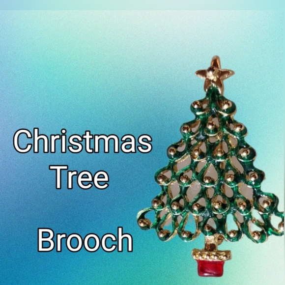 Green Enamel Christmas Tree Pin - Picture 7 of 11